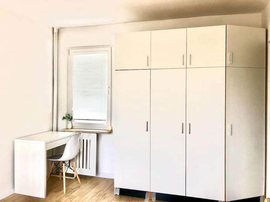 Miejskie Mieszkanie Apartamento Varsóvia Exterior foto